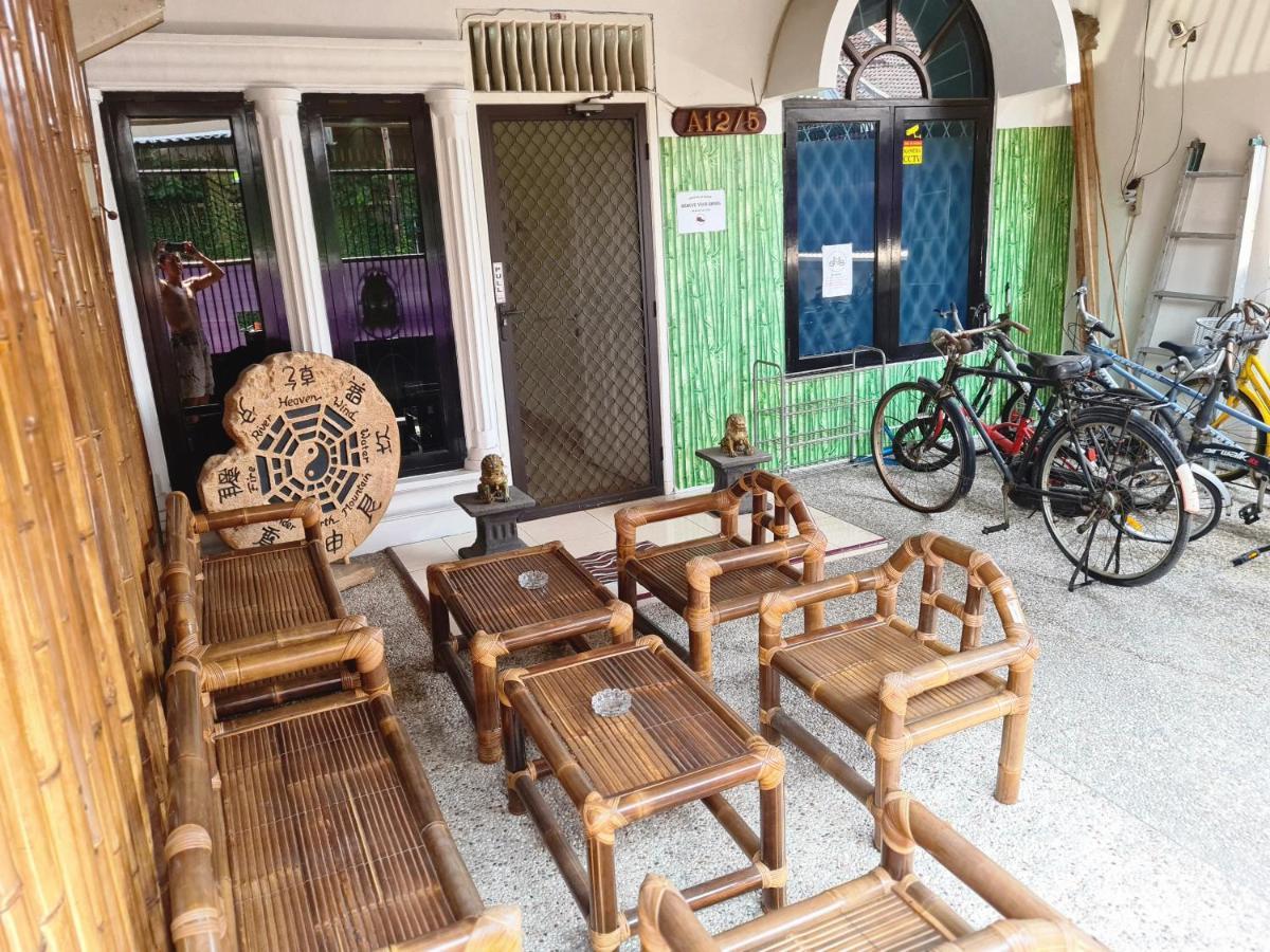 Traveller Home Tangerang Eksteriør bilde