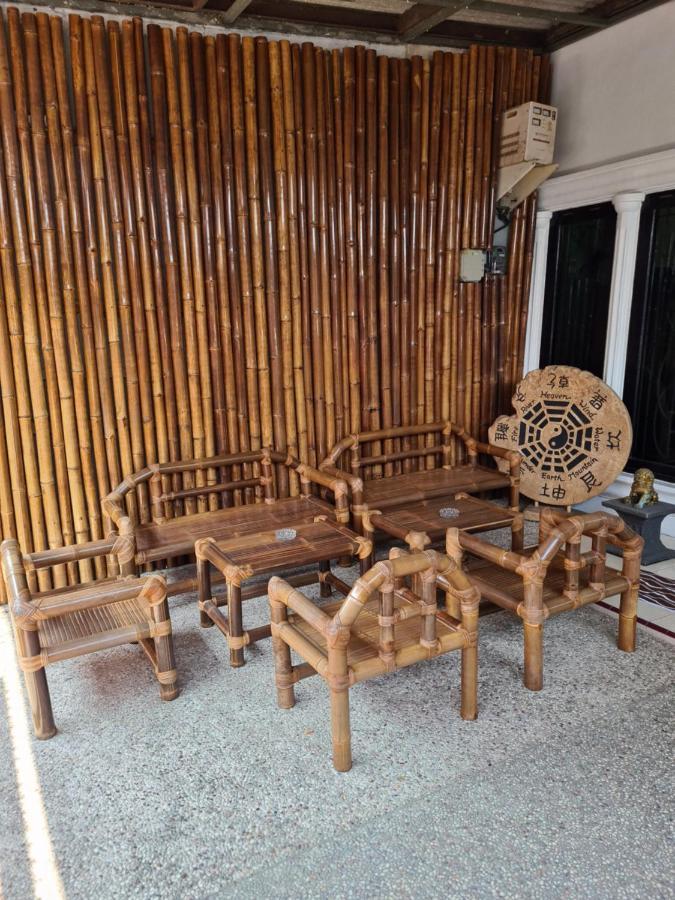 Traveller Home Tangerang Eksteriør bilde