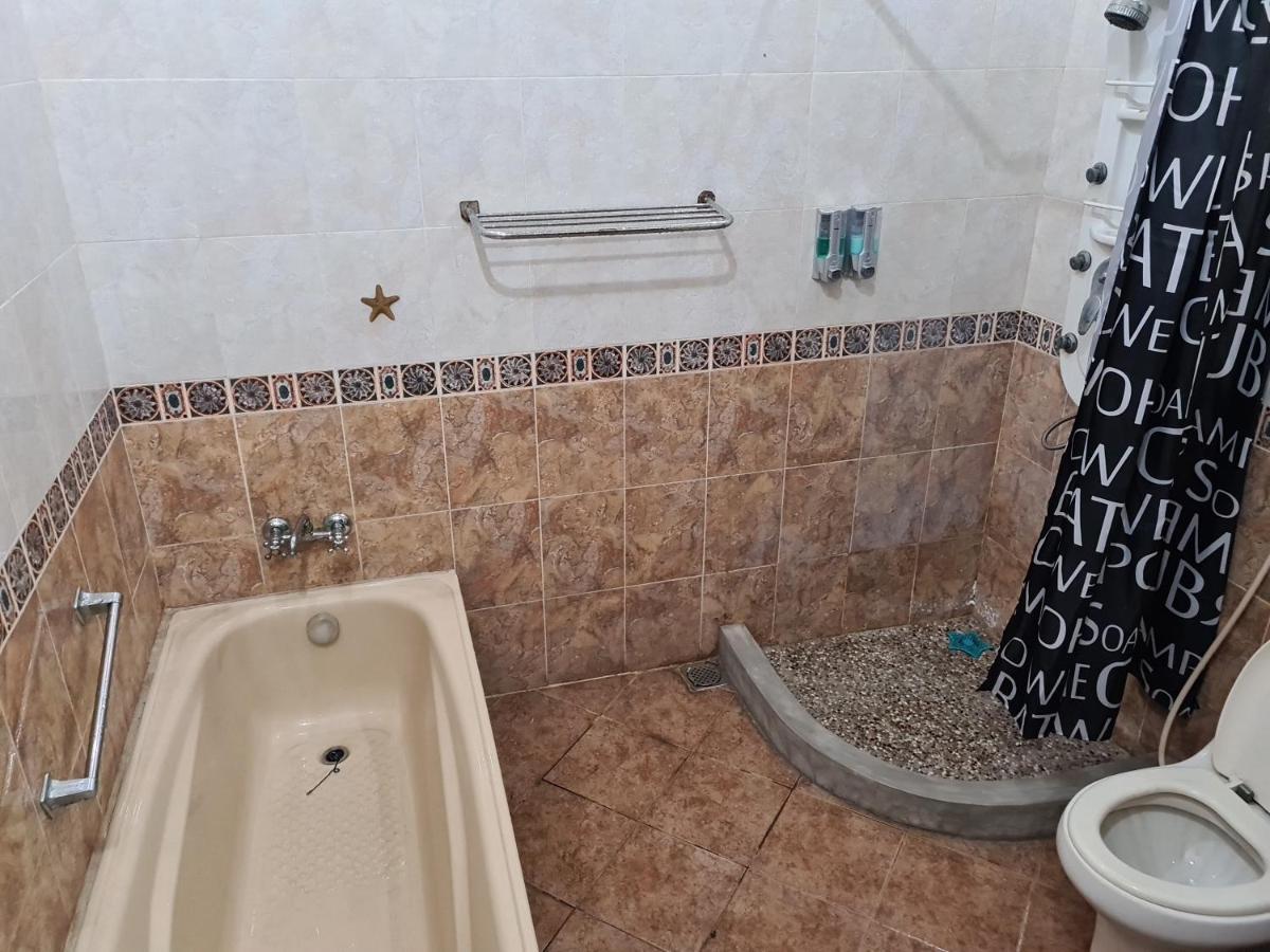 Traveller Home Tangerang Eksteriør bilde