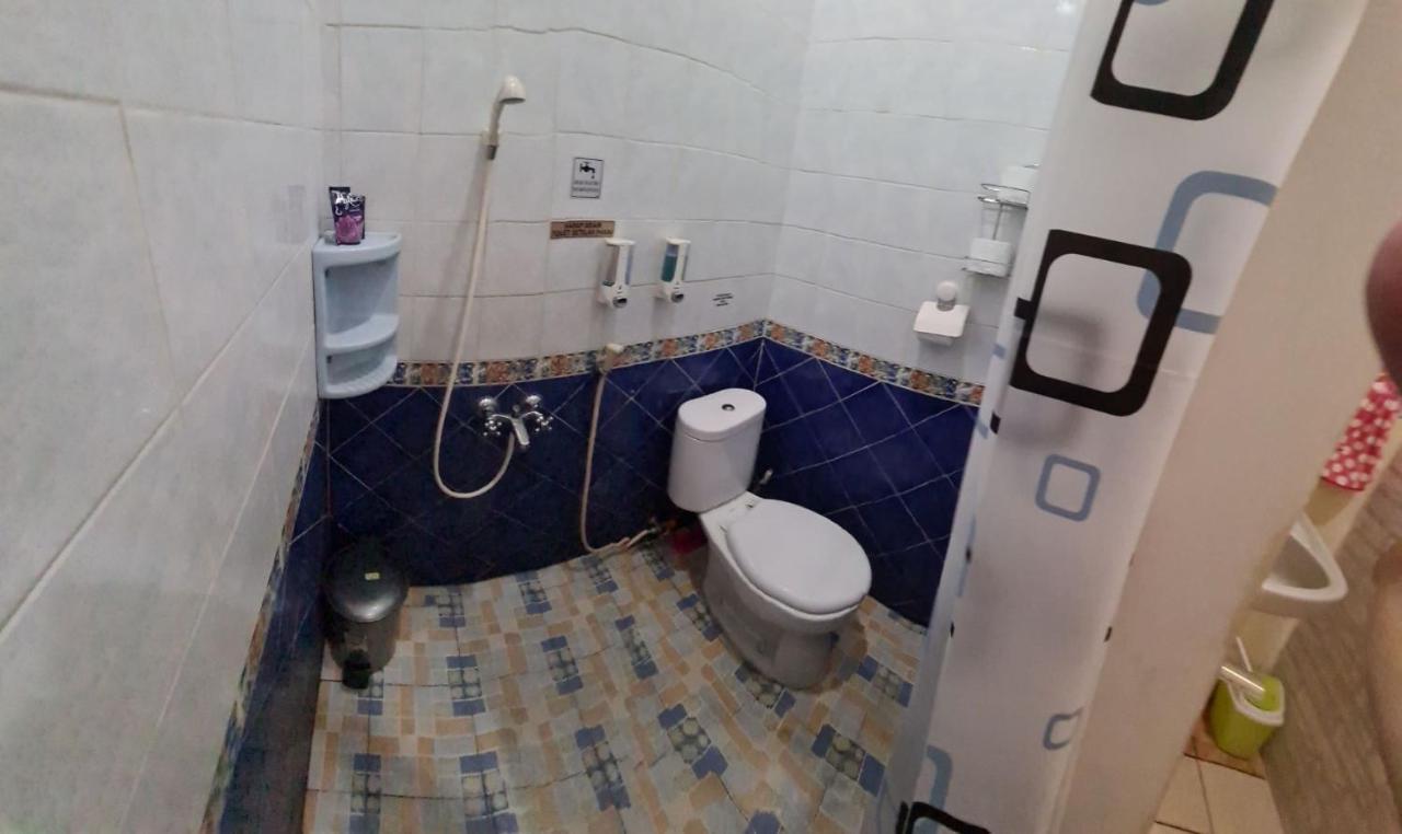 Traveller Home Tangerang Eksteriør bilde