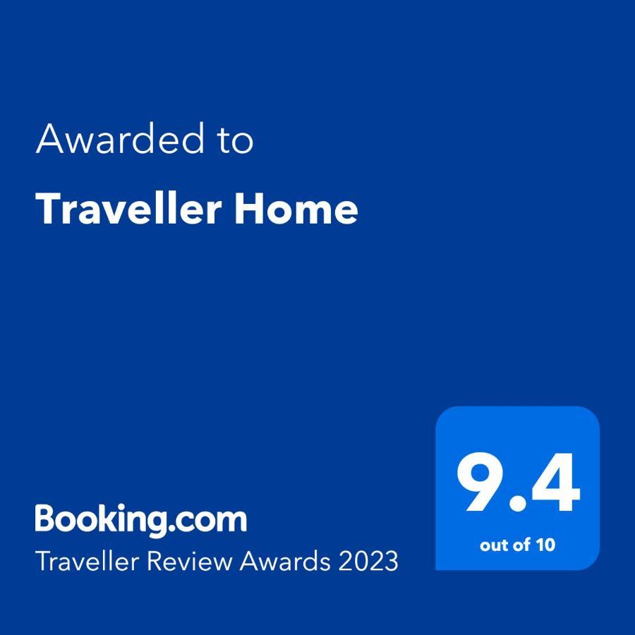 Traveller Home Tangerang Eksteriør bilde